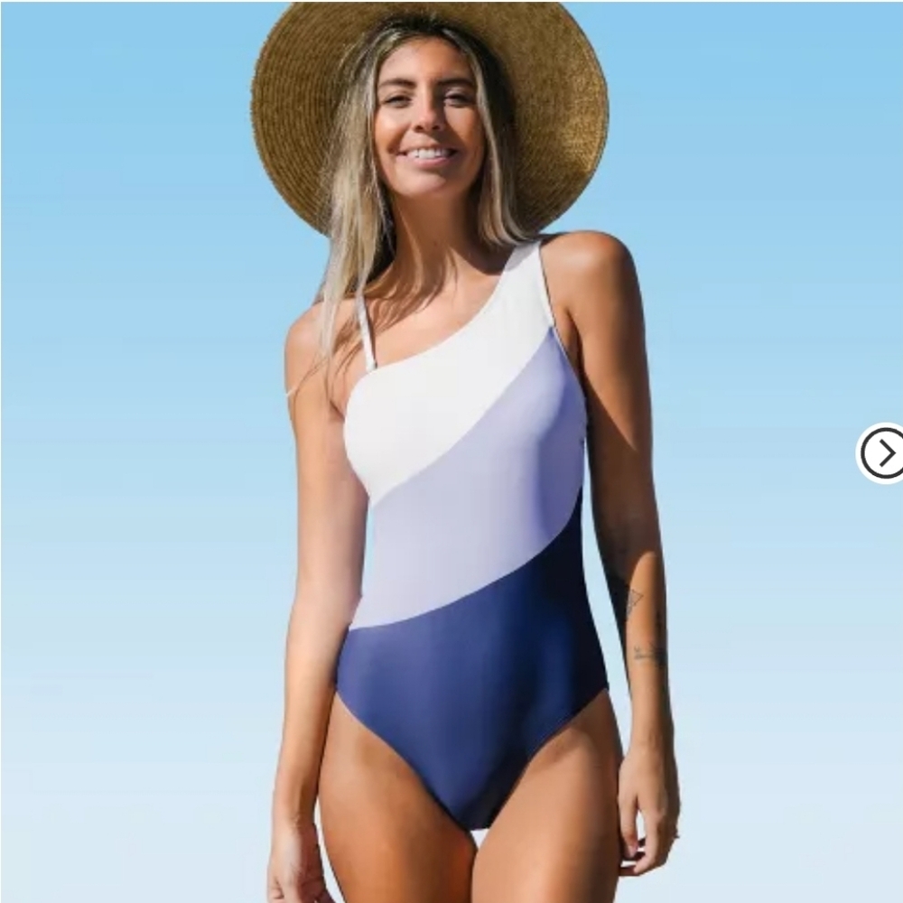 Cupshe One Shoulder Swimsuit - Light Blue and Navy